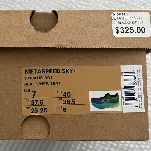 ASICS Metaspeed Sky+ BNIB - Picture 3 of 5